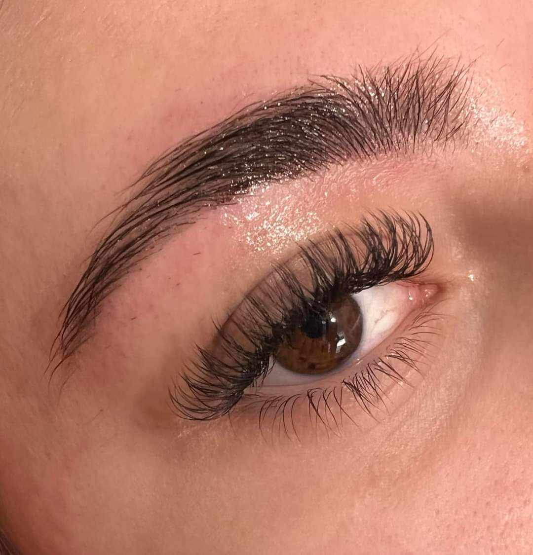 YY lashes - Paisleys Beauty Room